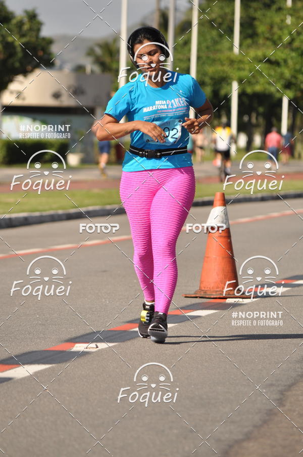 Buy your photos of the event21KES - Meia Maratona do Esprito Santo on Fotop