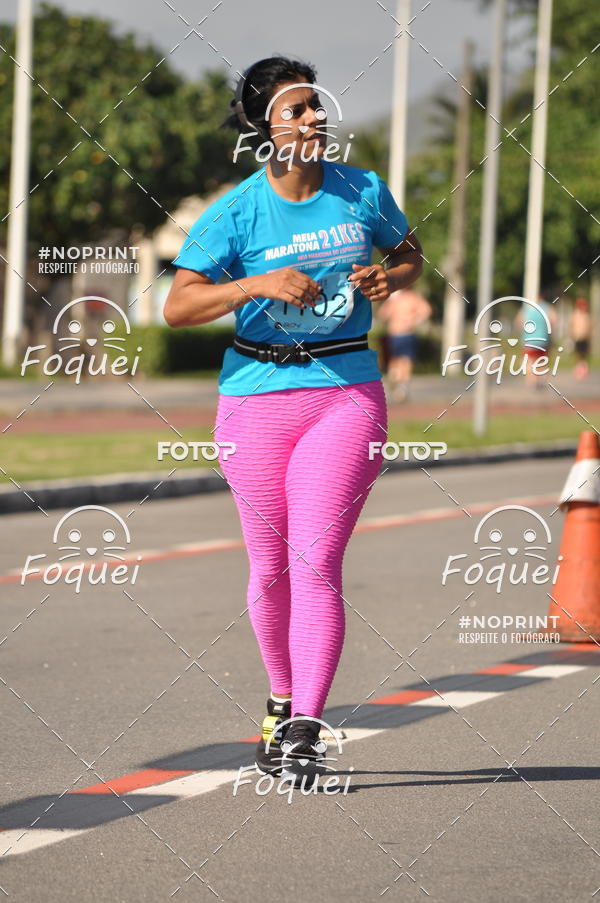 Buy your photos of the event21KES - Meia Maratona do Esprito Santo on Fotop