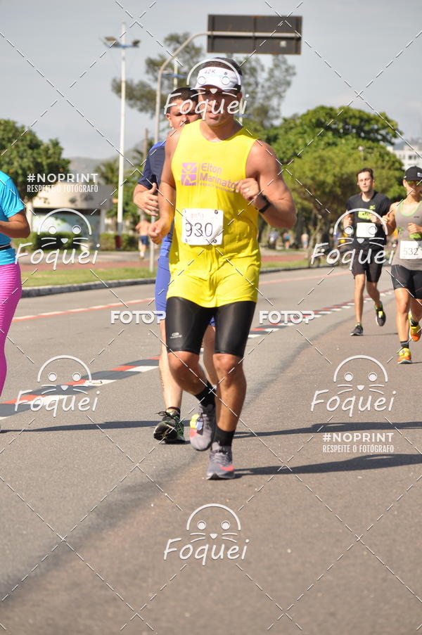 Buy your photos of the event21KES - Meia Maratona do Esprito Santo on Fotop