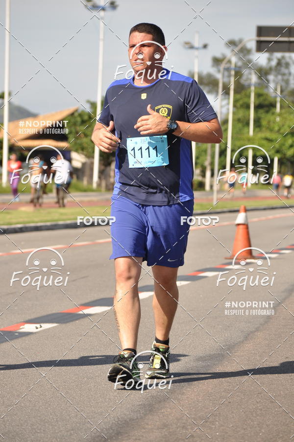 Buy your photos of the event21KES - Meia Maratona do Esprito Santo on Fotop
