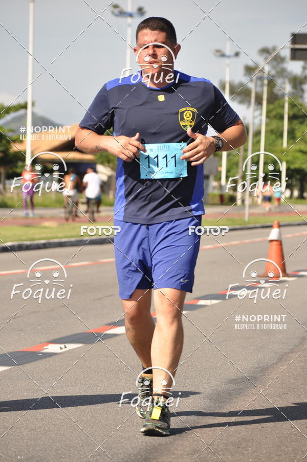 Buy your photos of the event21KES - Meia Maratona do Esprito Santo on Fotop