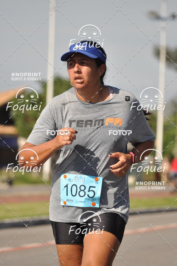 Buy your photos of the event21KES - Meia Maratona do Esprito Santo on Fotop