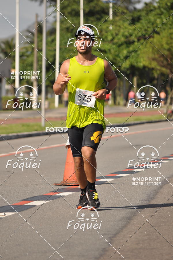 Buy your photos of the event21KES - Meia Maratona do Esprito Santo on Fotop