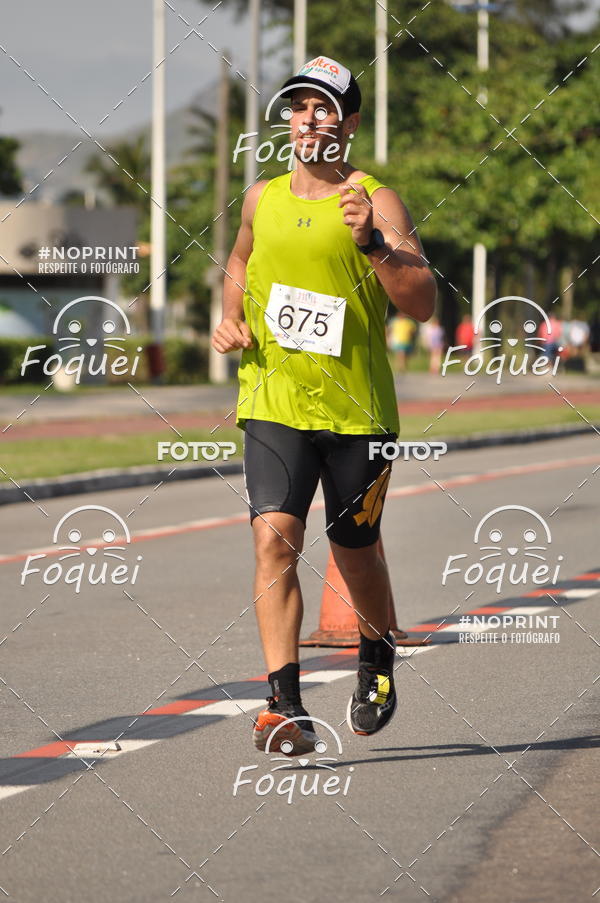Buy your photos of the event21KES - Meia Maratona do Esprito Santo on Fotop