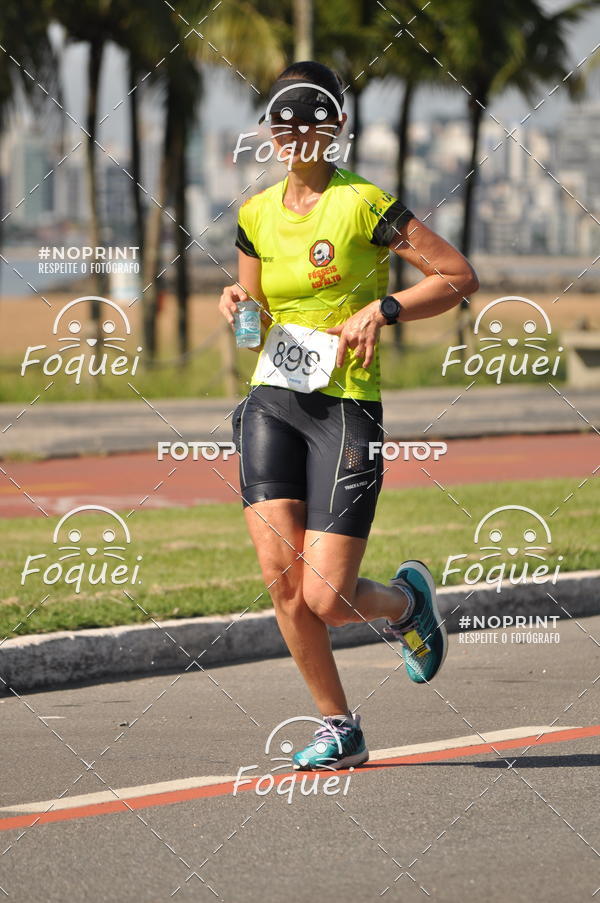 Buy your photos of the event21KES - Meia Maratona do Esprito Santo on Fotop