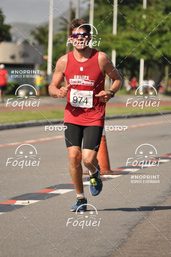 Buy your photos of the event21KES - Meia Maratona do Esprito Santo on Fotop