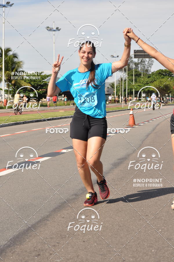 Buy your photos of the event21KES - Meia Maratona do Esprito Santo on Fotop