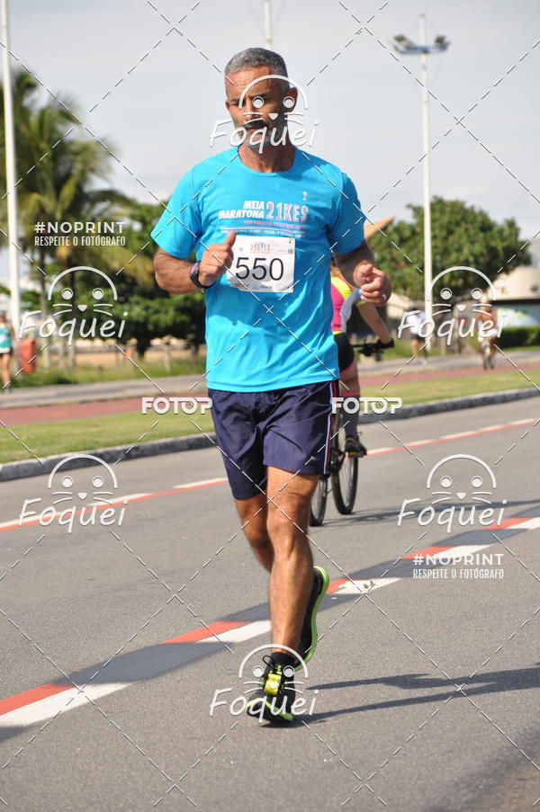 Buy your photos of the event21KES - Meia Maratona do Esprito Santo on Fotop