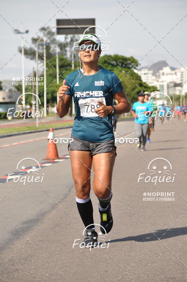Buy your photos of the event21KES - Meia Maratona do Esprito Santo on Fotop