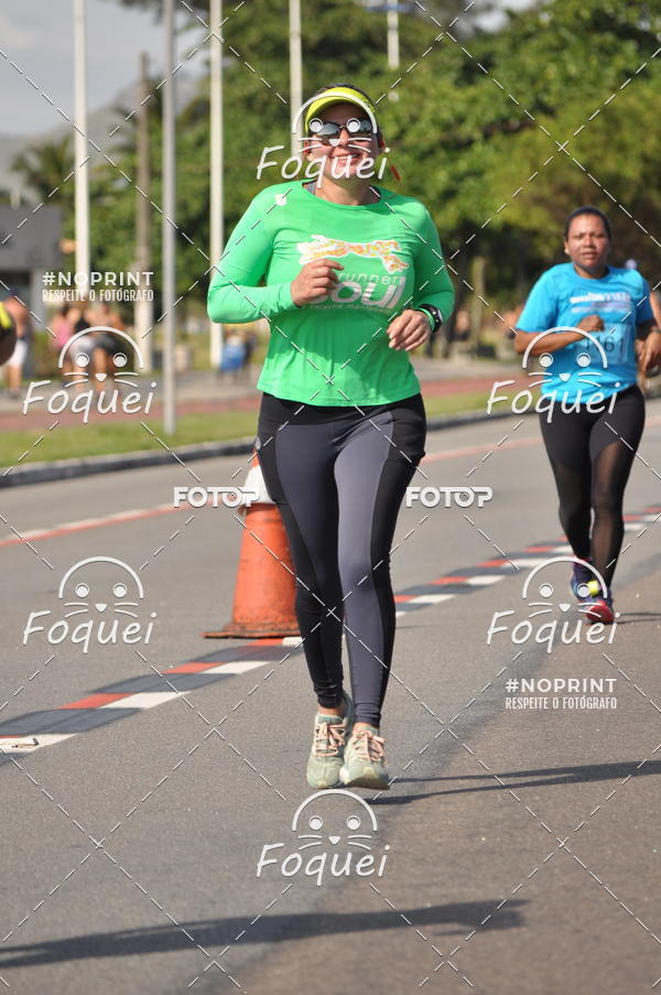 Buy your photos of the event21KES - Meia Maratona do Esprito Santo on Fotop