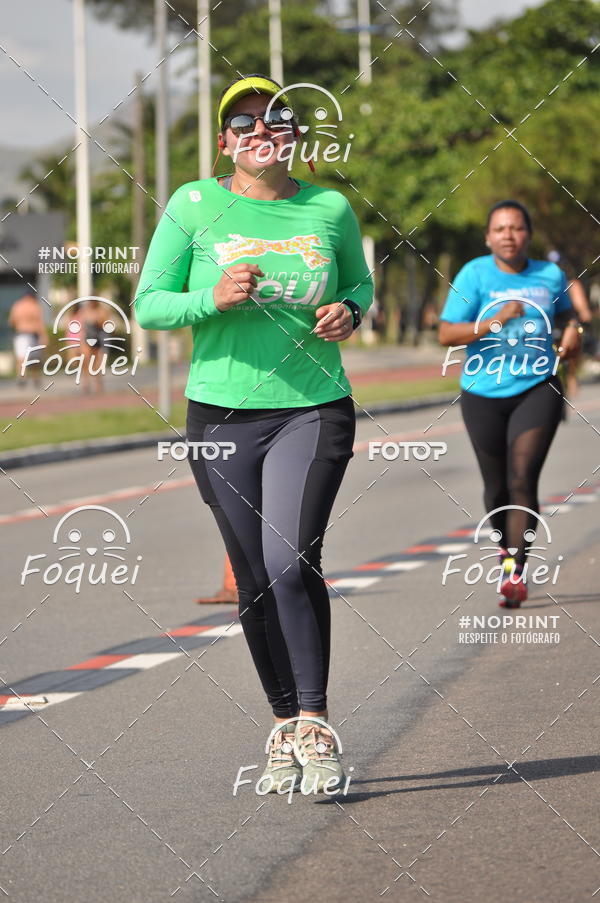 Buy your photos of the event21KES - Meia Maratona do Esprito Santo on Fotop