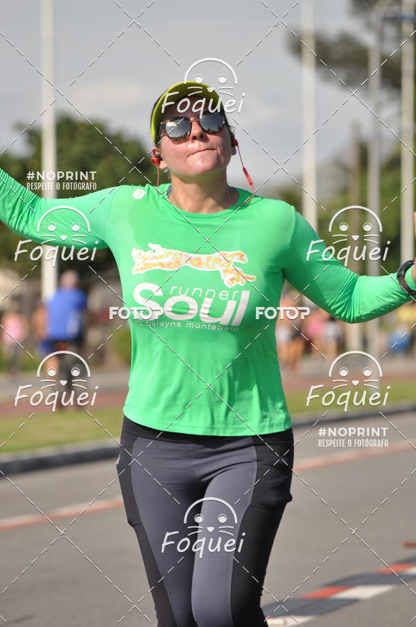 Buy your photos of the event21KES - Meia Maratona do Esprito Santo on Fotop