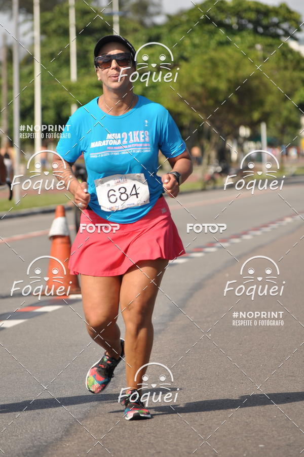 Buy your photos of the event21KES - Meia Maratona do Esprito Santo on Fotop
