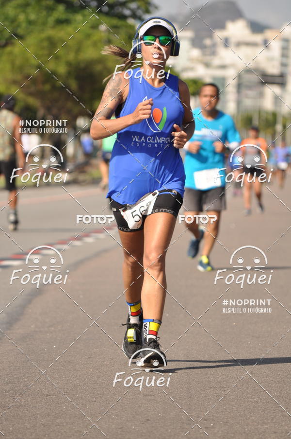 Buy your photos of the event21KES - Meia Maratona do Esprito Santo on Fotop