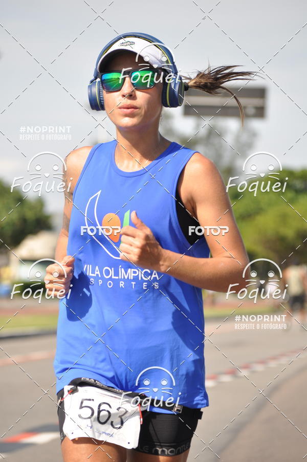 Buy your photos of the event21KES - Meia Maratona do Esprito Santo on Fotop