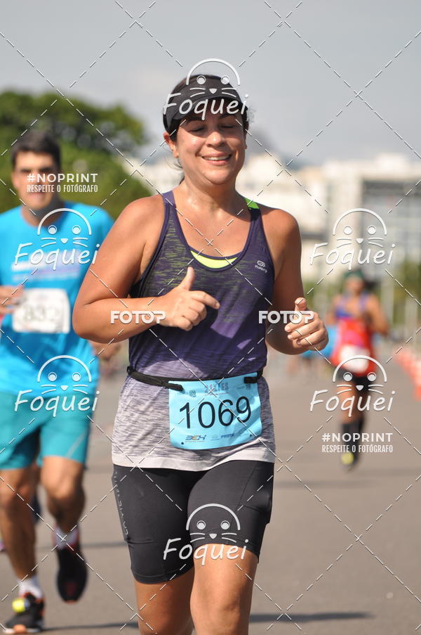 Buy your photos of the event21KES - Meia Maratona do Esprito Santo on Fotop