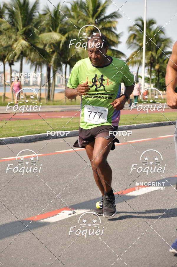 Buy your photos of the event21KES - Meia Maratona do Esprito Santo on Fotop