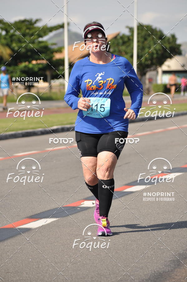 Buy your photos of the event21KES - Meia Maratona do Esprito Santo on Fotop