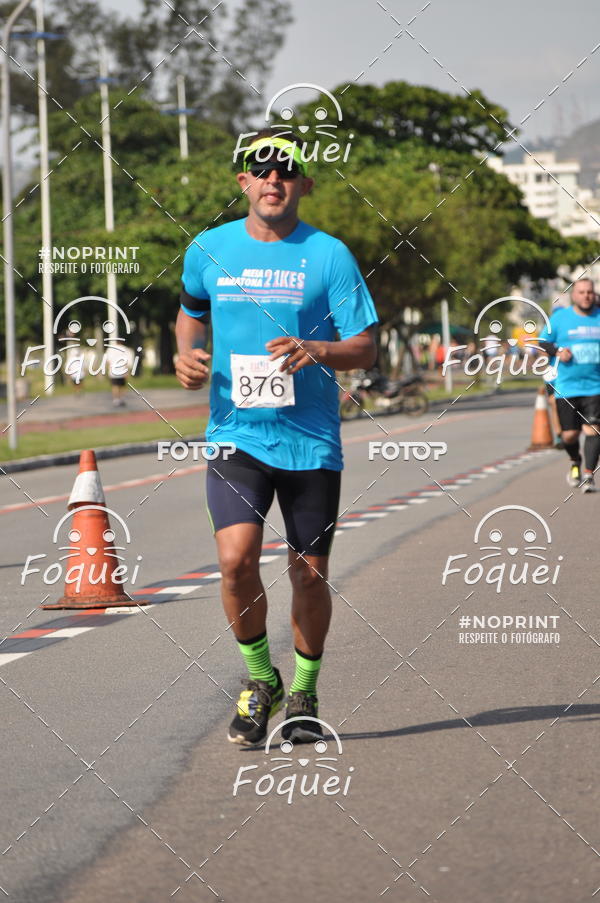 Buy your photos of the event21KES - Meia Maratona do Esprito Santo on Fotop