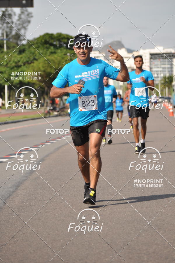 Buy your photos of the event21KES - Meia Maratona do Esprito Santo on Fotop