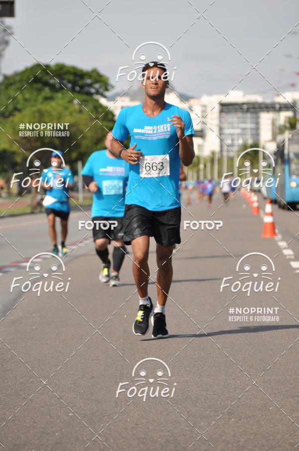 Buy your photos of the event21KES - Meia Maratona do Esprito Santo on Fotop