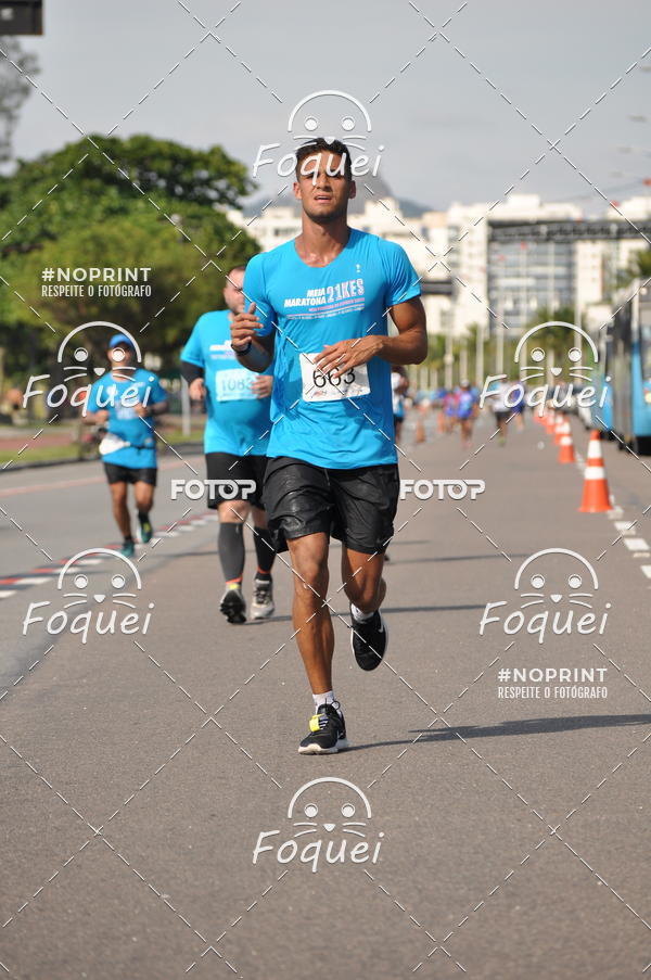 Buy your photos of the event21KES - Meia Maratona do Esprito Santo on Fotop