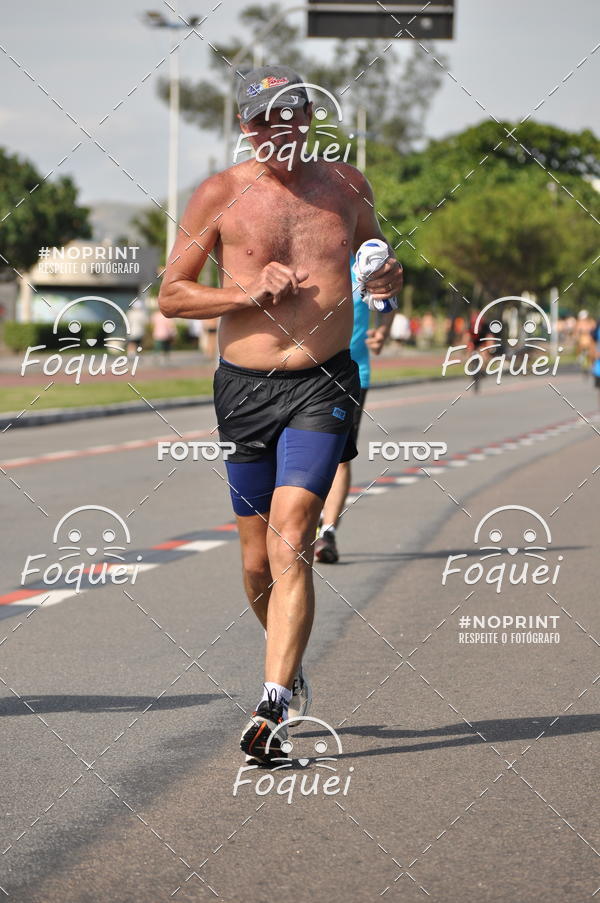 Buy your photos of the event21KES - Meia Maratona do Esprito Santo on Fotop