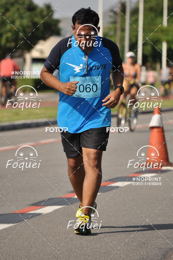 Buy your photos of the event21KES - Meia Maratona do Esprito Santo on Fotop