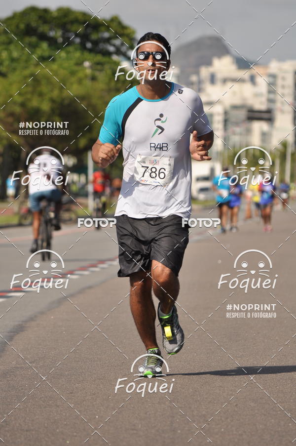 Buy your photos of the event21KES - Meia Maratona do Esprito Santo on Fotop