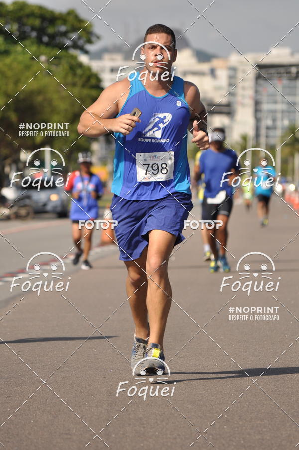 Buy your photos of the event21KES - Meia Maratona do Esprito Santo on Fotop