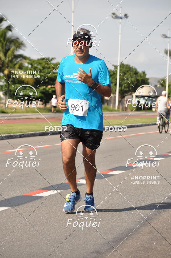 Buy your photos of the event21KES - Meia Maratona do Esprito Santo on Fotop