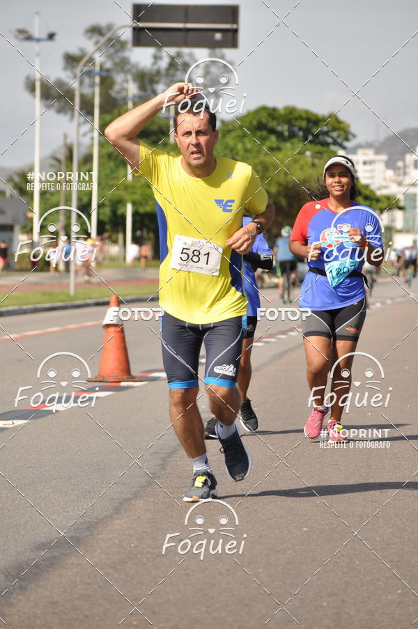 Buy your photos of the event21KES - Meia Maratona do Esprito Santo on Fotop