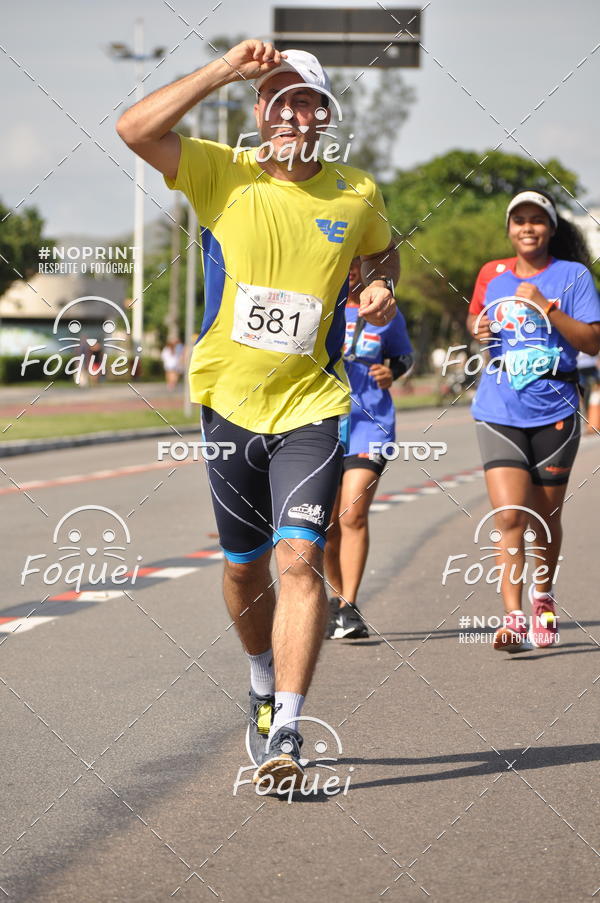 Buy your photos of the event21KES - Meia Maratona do Esprito Santo on Fotop
