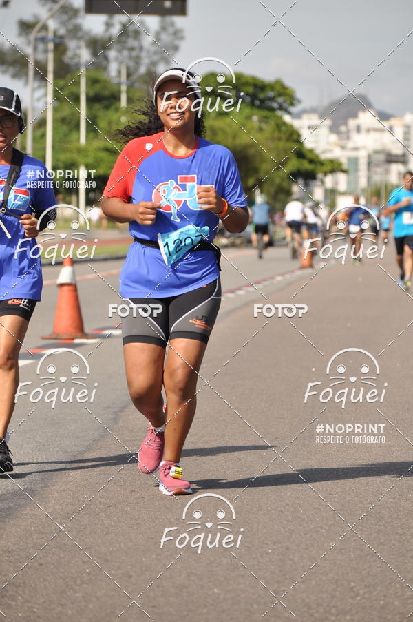 Buy your photos of the event21KES - Meia Maratona do Esprito Santo on Fotop