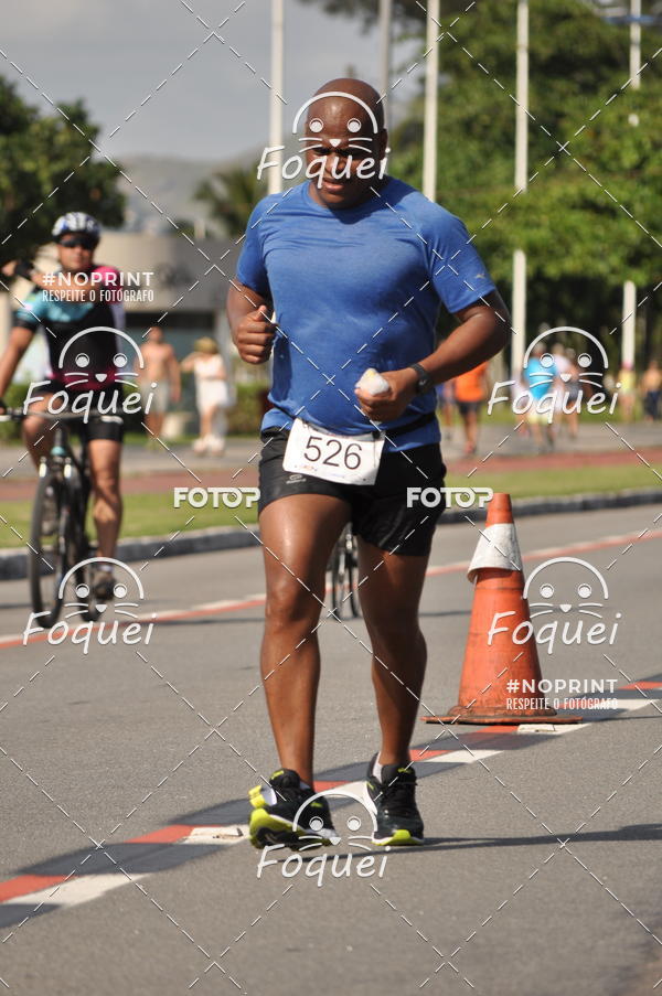 Buy your photos of the event21KES - Meia Maratona do Esprito Santo on Fotop