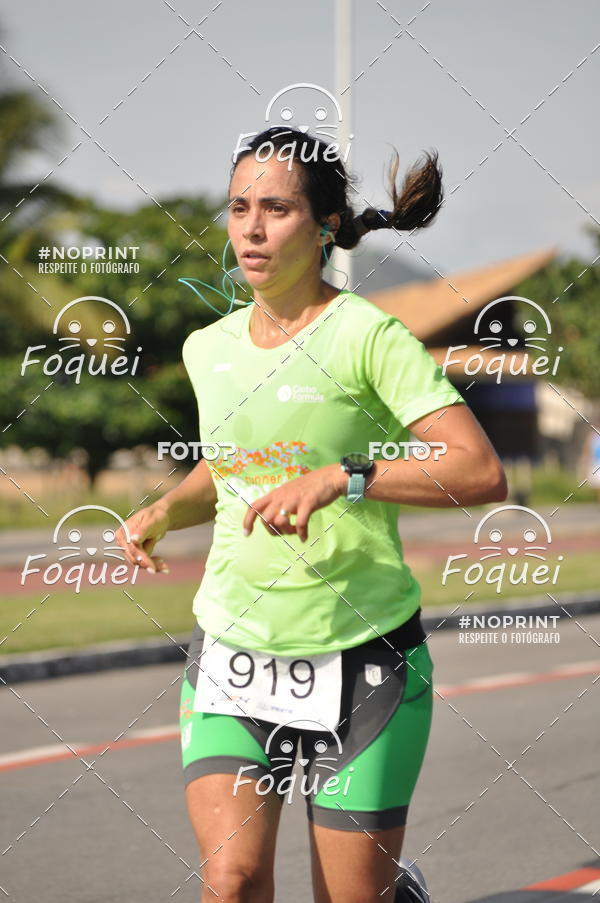Buy your photos of the event21KES - Meia Maratona do Esprito Santo on Fotop