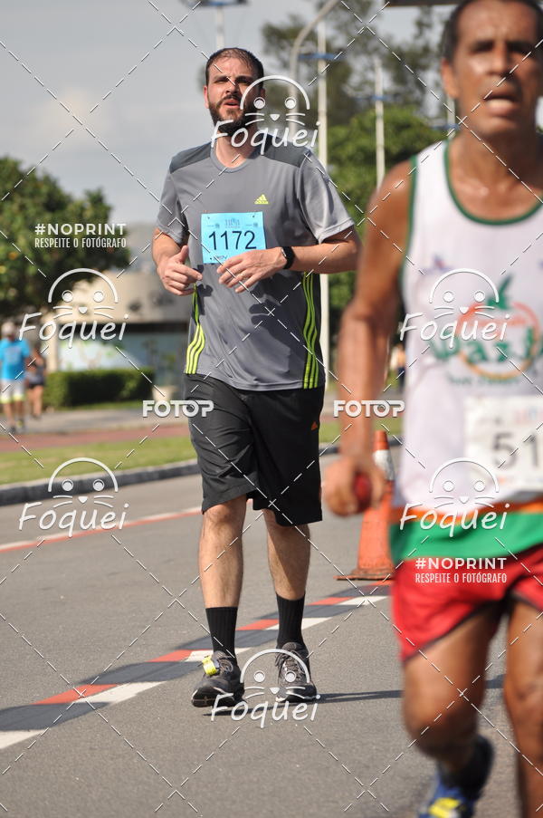Buy your photos of the event21KES - Meia Maratona do Esprito Santo on Fotop