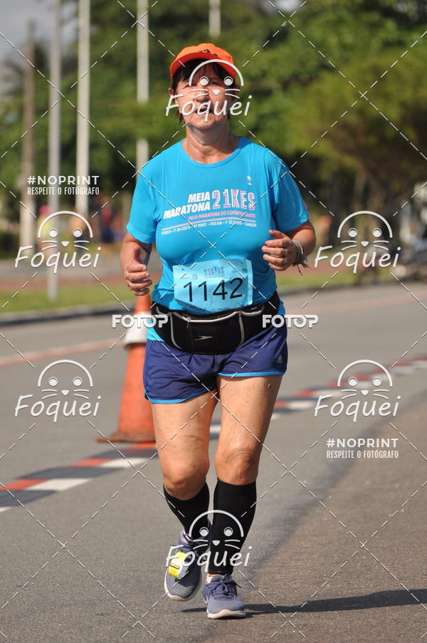 Buy your photos of the event21KES - Meia Maratona do Esprito Santo on Fotop