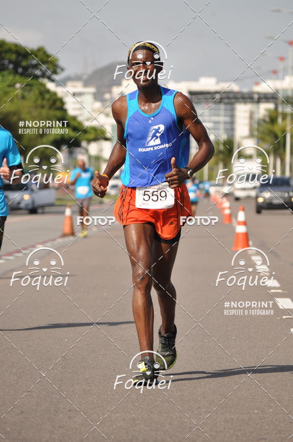 Buy your photos of the event21KES - Meia Maratona do Esprito Santo on Fotop