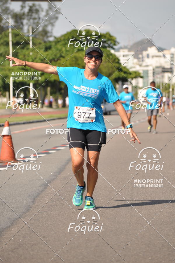 Buy your photos of the event21KES - Meia Maratona do Esprito Santo on Fotop