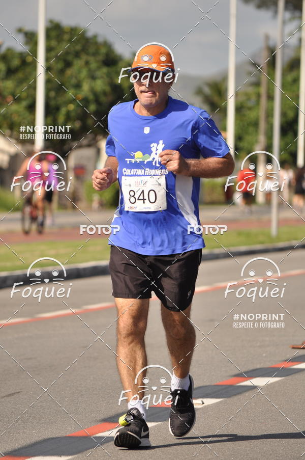 Buy your photos of the event21KES - Meia Maratona do Esprito Santo on Fotop