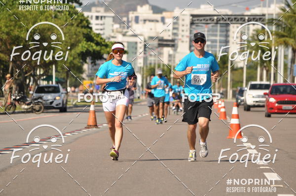 Buy your photos of the event21KES - Meia Maratona do Esprito Santo on Fotop