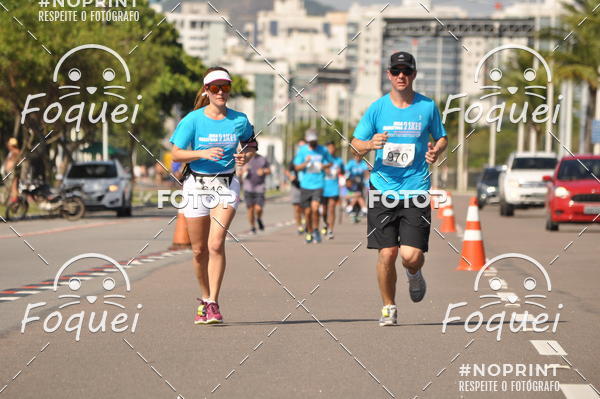 Buy your photos of the event21KES - Meia Maratona do Esprito Santo on Fotop