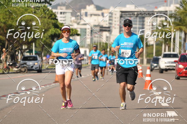Buy your photos of the event21KES - Meia Maratona do Esprito Santo on Fotop