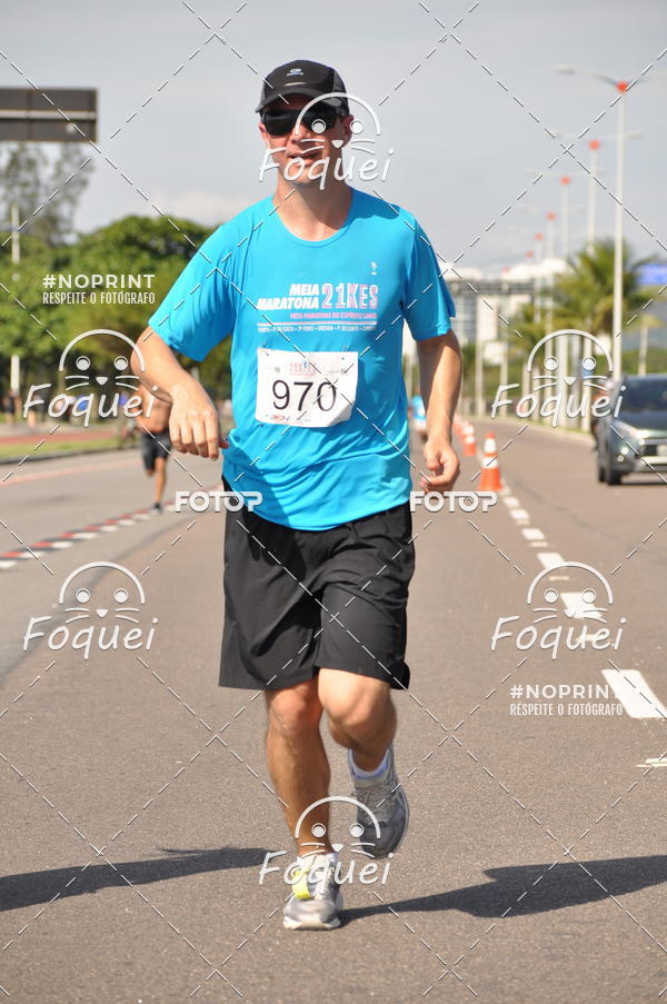 Buy your photos of the event21KES - Meia Maratona do Esprito Santo on Fotop
