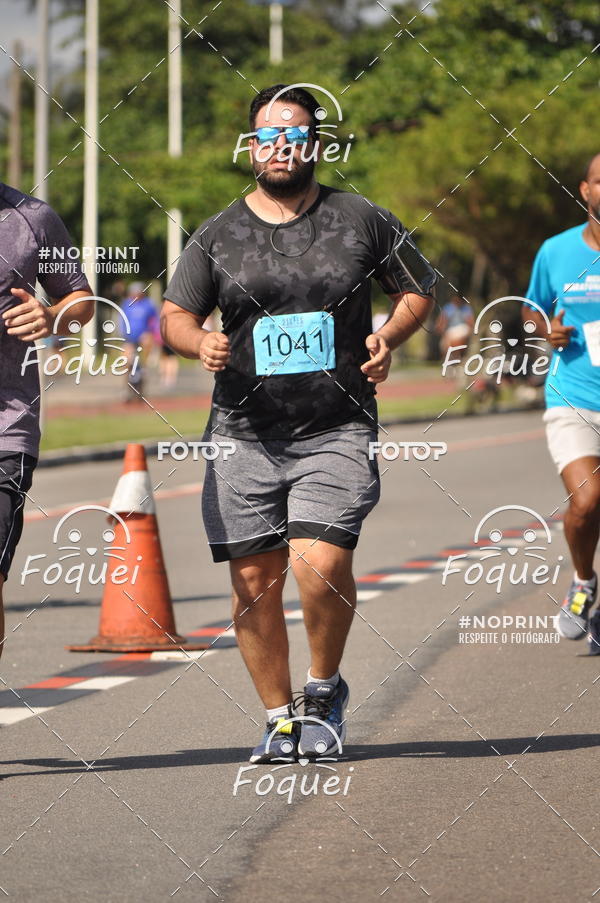 Buy your photos of the event21KES - Meia Maratona do Esprito Santo on Fotop