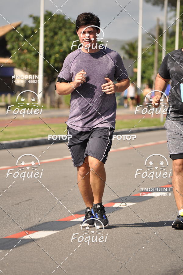 Buy your photos of the event21KES - Meia Maratona do Esprito Santo on Fotop