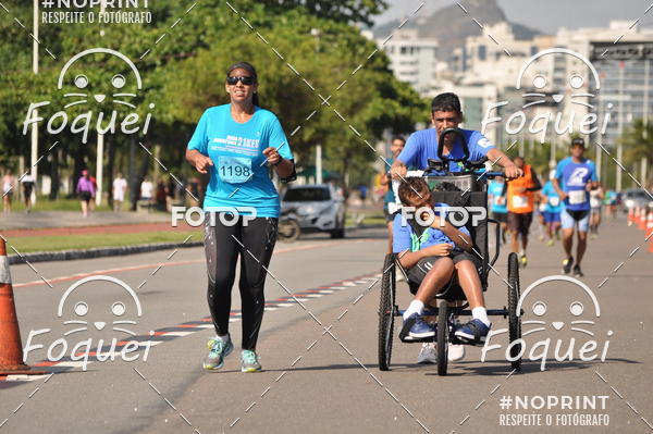 Buy your photos of the event21KES - Meia Maratona do Esprito Santo on Fotop