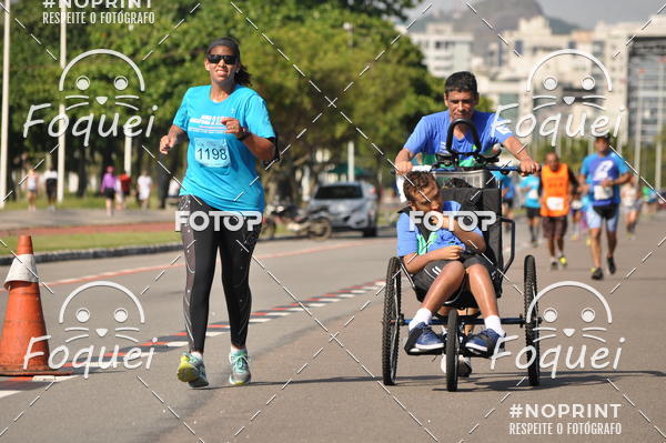 Buy your photos of the event21KES - Meia Maratona do Esprito Santo on Fotop