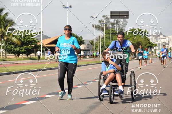 Buy your photos of the event21KES - Meia Maratona do Esprito Santo on Fotop